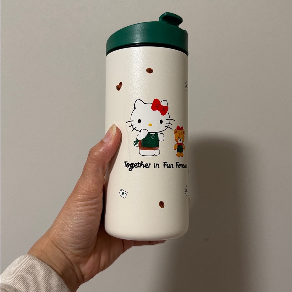 Starbucks x Hello Kitty 12 oz Tumbler Limited Edition